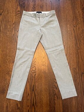 🤪🤪 🍌 Banana Republic Light Gray Straight Leg Dress Pants 👖